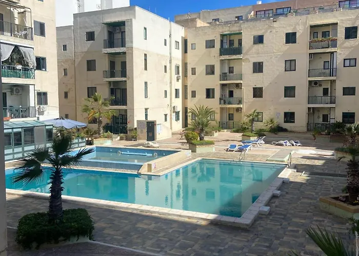 New 3 Bed With Communal Pool Apartment