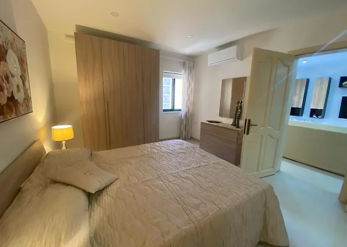 New 3 Bed With Communal Pool St. Paul's Bay