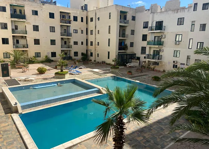 New 3 Bed With Communal Pool St. Paul's Bay